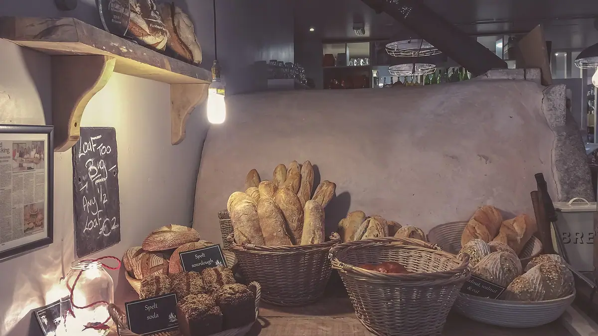 Madmils Bakehouse – artisan bakery in Corby town centre